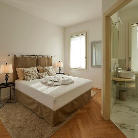 Liberty Dream, Fascino A Vicenza Villa Exterior foto