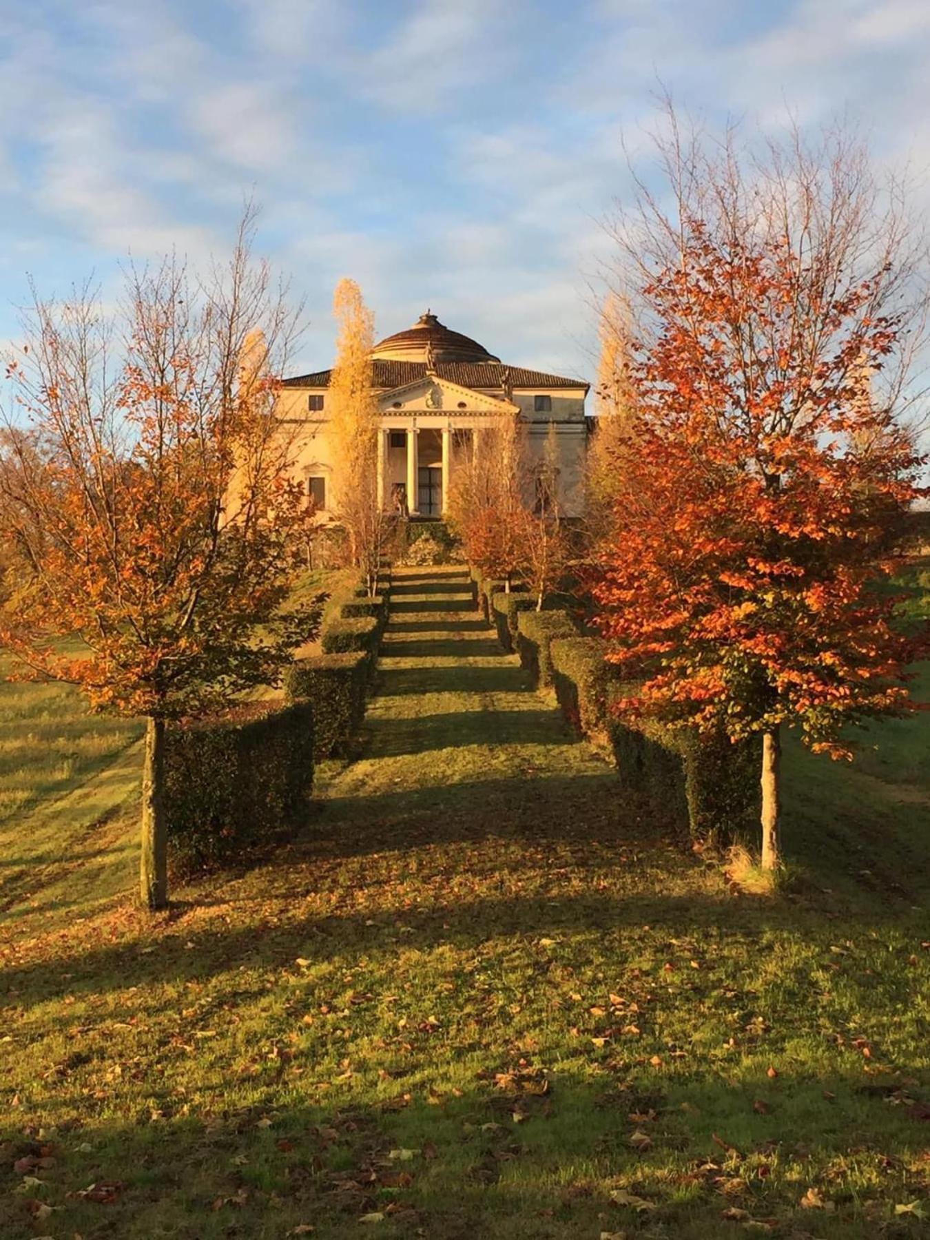 Liberty Dream, Fascino A Vicenza Villa Exterior foto